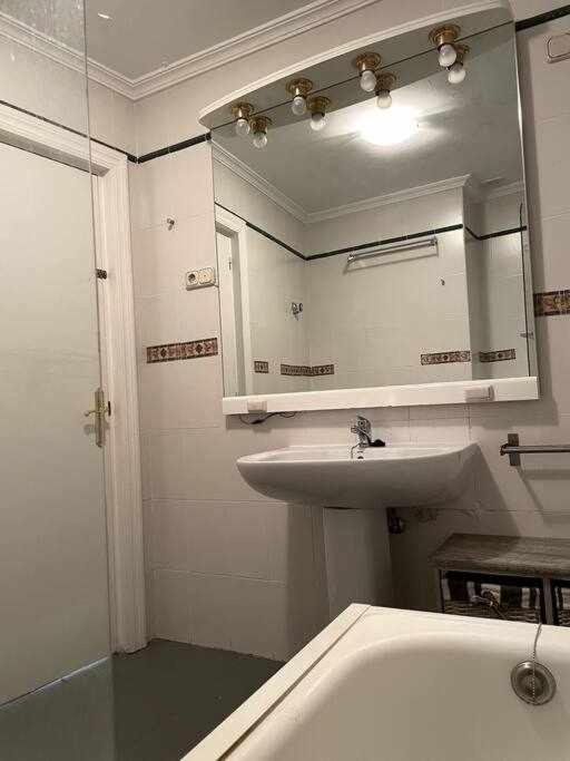 3 Rooms Con Parking San Juan مالقة المظهر الخارجي الصورة